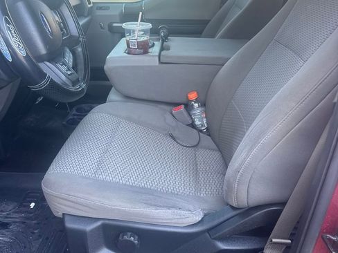 Used 2017 Ford F150 XLT AWD/4WD image 12