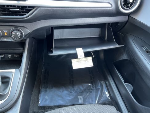 Used 2024 Kia Forte LXS FWD image 34