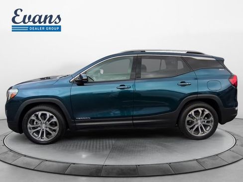 Used 2019 GMC Terrain SLT w/ Preferred Package FWD image 3