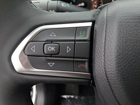 New 2026 Jeep Compass Limited image 16