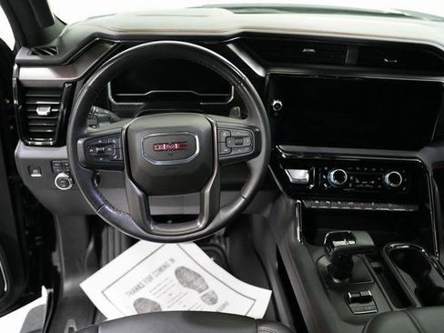 Used 2023 GMC Sierra 1500 AT4 w/ AT4 Premium Package image 15