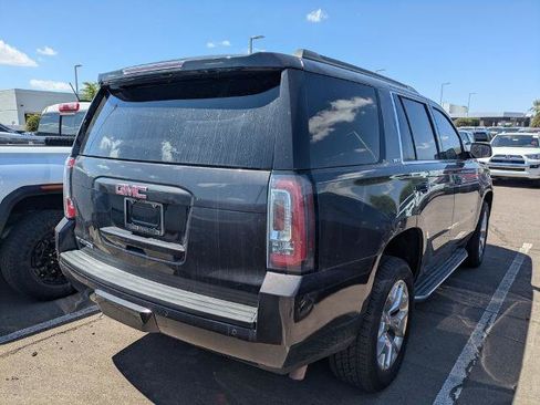 Used 2016 GMC Yukon SLT RWD image 2