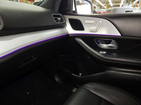 Used 2022 Mercedes-Benz GLE 350 4MATIC w/ AMG Line Exterior image 26