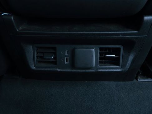 Used 2025 GMC Sierra 1500 SLT image 31