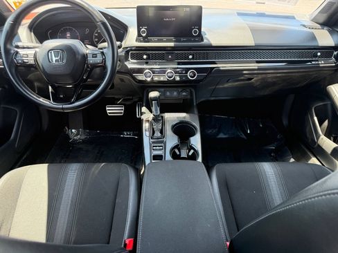 Used 2025 Honda Civic Sport image 27