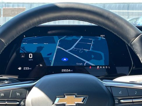 Used 2025 Chevrolet Equinox LT FWD image 35