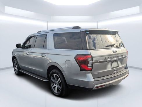 Used 2023 Ford Expedition Max Limited image 5