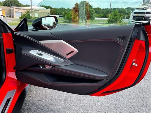 Used 2023 Chevrolet Corvette Stingray Premium Conv w/ Z51 Performance Package RWD image 27