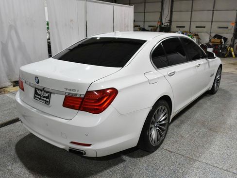 Used 2012 BMW 740i RWD image 6
