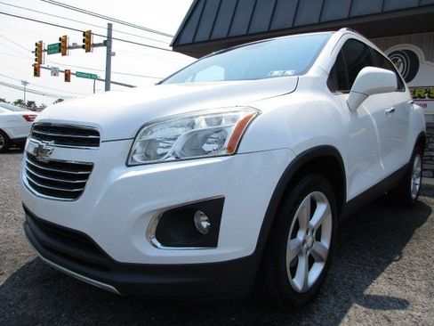 Used 2016 Chevrolet Trax LTZ AWD/4WD image 4
