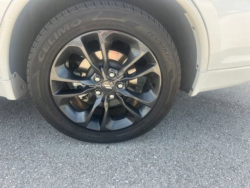 Used 2023 Dodge Durango R/T RWD image 3