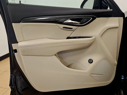 Used 2021 Buick Envision Essence FWD image 10