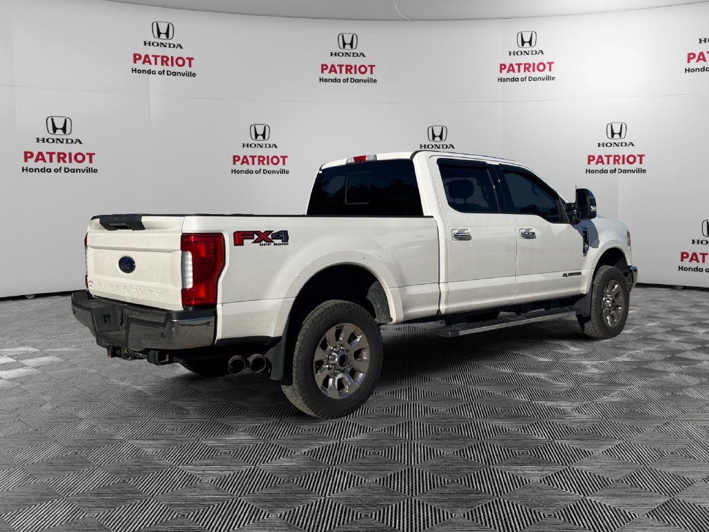 Used 2019 Ford F250 Lariat w/ Lariat Ultimate Package AWD/4WD image 5