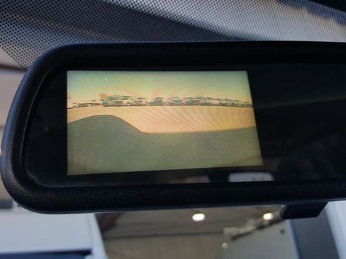 Used 2018 Chevrolet Express 3500 w/ Driver Convenience Package image 15