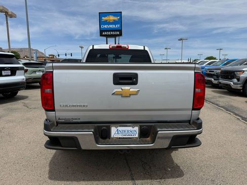 Used 2017 Chevrolet Colorado W/T w/ WT Convenience Package RWD image 7