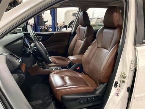 Used 2019 Subaru Forester Touring image 25