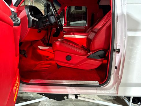 Used 1994 Ford Bronco XLT image 76