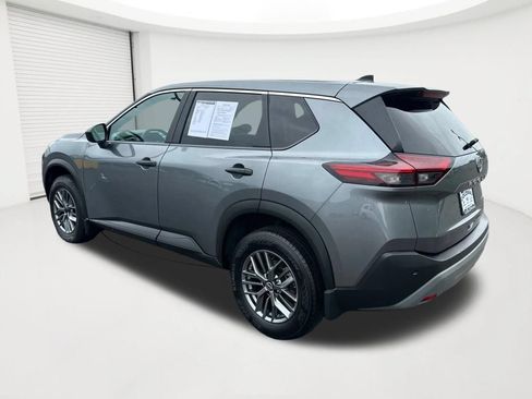 Used 2023 Nissan Rogue S AWD/4WD image 7