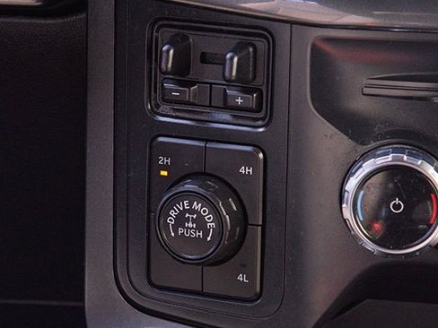 Used 2022 Ford F150 XLT w/ Equipment Group 302A High image 21