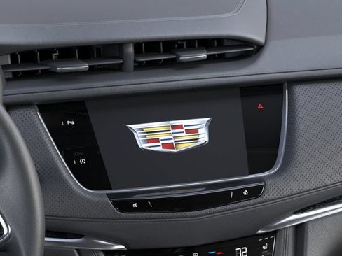 New 2025 Cadillac XT5 Premium Luxury AWD/4WD image 27