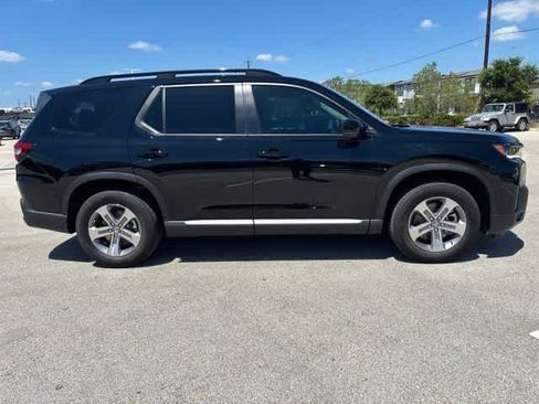 Used 2026 Honda Pilot EX-L image 6