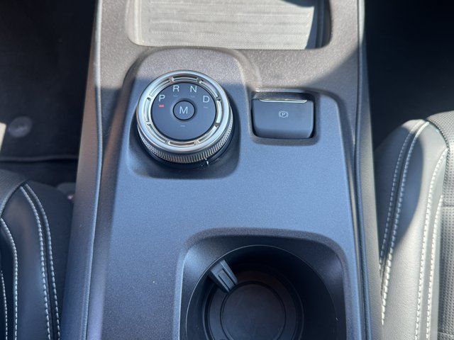 Used 2022 Ford Mustang Shelby GT500 w/ Technology Package RWD image 22