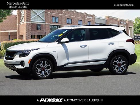 Used 2023 Kia Seltos SX w/ SX Sunroof Package AWD/4WD image 1