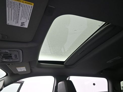 Used 2022 Chevrolet Silverado 1500 RST image 19