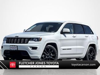 Used 2020 Jeep Grand Cherokee Altitude RWD video 1