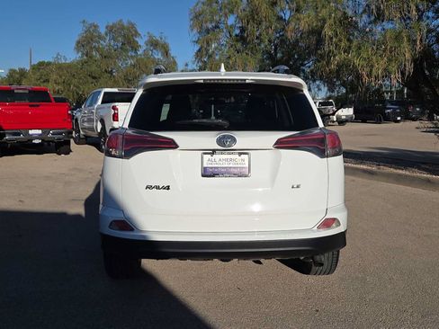 Used 2016 Toyota RAV4 LE FWD image 7