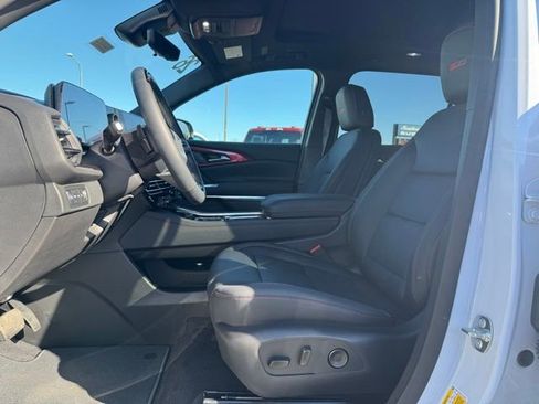 Used 2026 Chevrolet Traverse Z71 w/ Enhanced Driving Package image 11