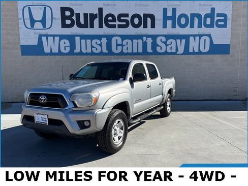 Used 2015 Toyota Tacoma 4x4 Double Cab image 1