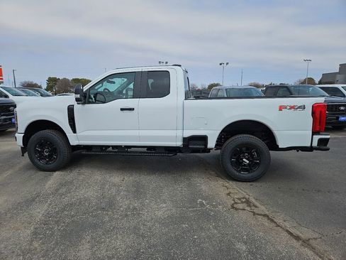 New 2026 Ford F250 XL w/ STX Appearance Package image 7
