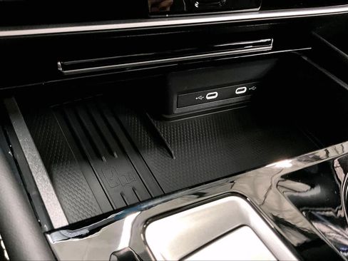 New 2026 Volkswagen Atlas Cross Sport SEL Premium R-Line image 23