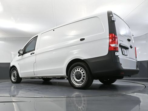 Used 2023 Mercedes-Benz Metris image 35