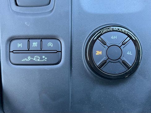 New 2025 Ford Ranger XLT w/ Equipment Group 301A High image 40