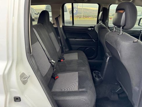 Used 2015 Jeep Patriot Sport w/ Power Value Group image 6