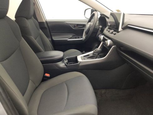 Used 2023 Toyota RAV4 LE FWD image 21