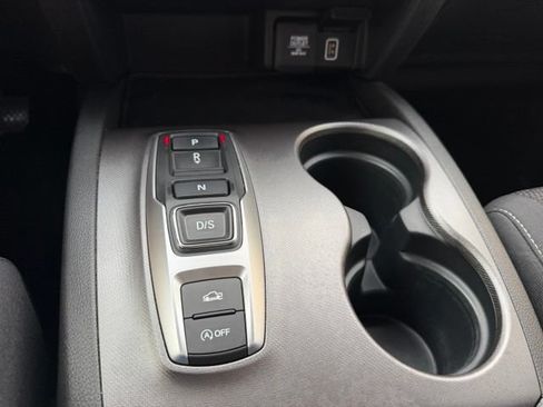 Used 2023 Honda Ridgeline Sport image 19