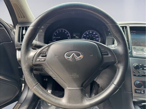 Used 2011 INFINITI G25 Journey w/ Moonroof Pkg image 14