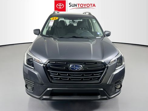 Used 2022 Subaru Forester Premium image 10