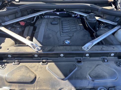 Used 2022 BMW X5 xDrive40i w/ M Sport Package image 36