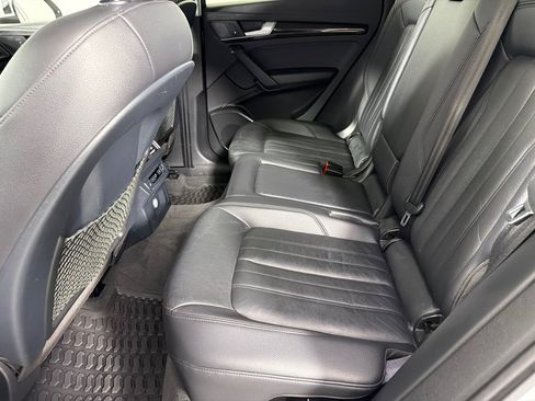 Used 2018 Audi Q5 2.0T Premium Plus w/ Premium Plus Package AWD/4WD image 18