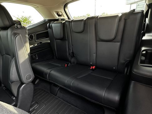 Used 2025 Subaru Ascent Bronze Edition w/ Onyx Package image 11