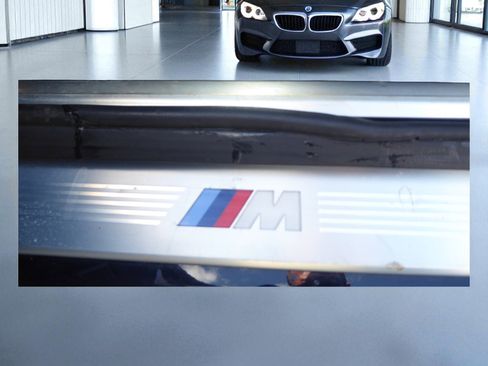 Used 2016 BMW 750i xDrive image 25