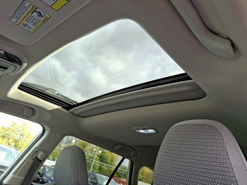 Certified 2023 Subaru Outback Premium image 16