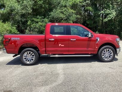 New 2025 Ford F150 Lariat w/ Equipment Group 501A Mid