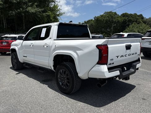 Used 2024 Toyota Tacoma SR5 AWD/4WD image 3