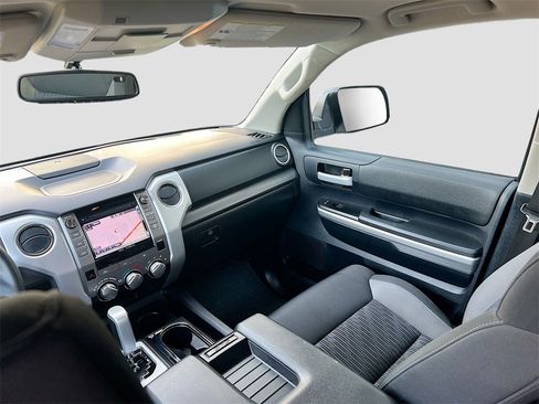 Used 2015 Toyota Tundra SR5 image 22