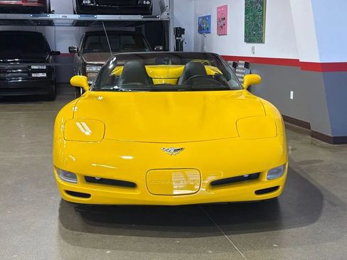 Used 2003 Chevrolet Corvette Convertible w/ Preferred Equipment Group1 RWD image 69